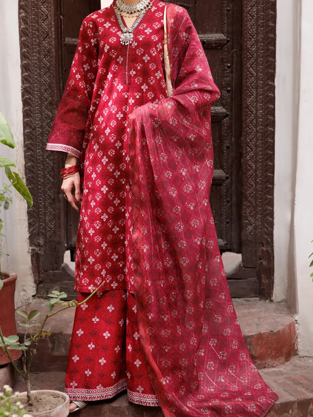 Maroon Square Dobby 3Pc Stitched - Alp-3Ps-1879 1