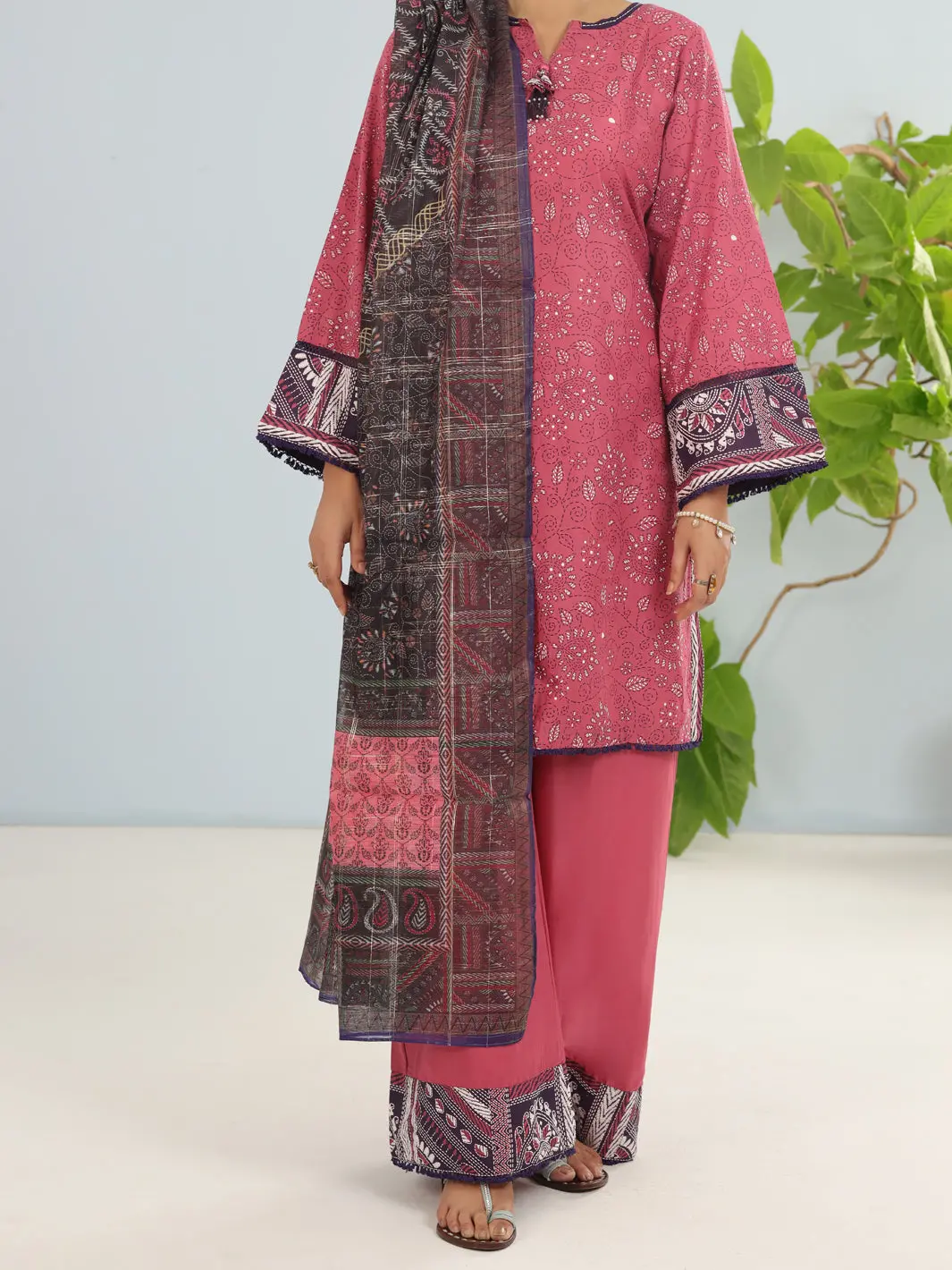 Light Pink Lawn 3Pc Stitched - Alp-3Ps-1902 1