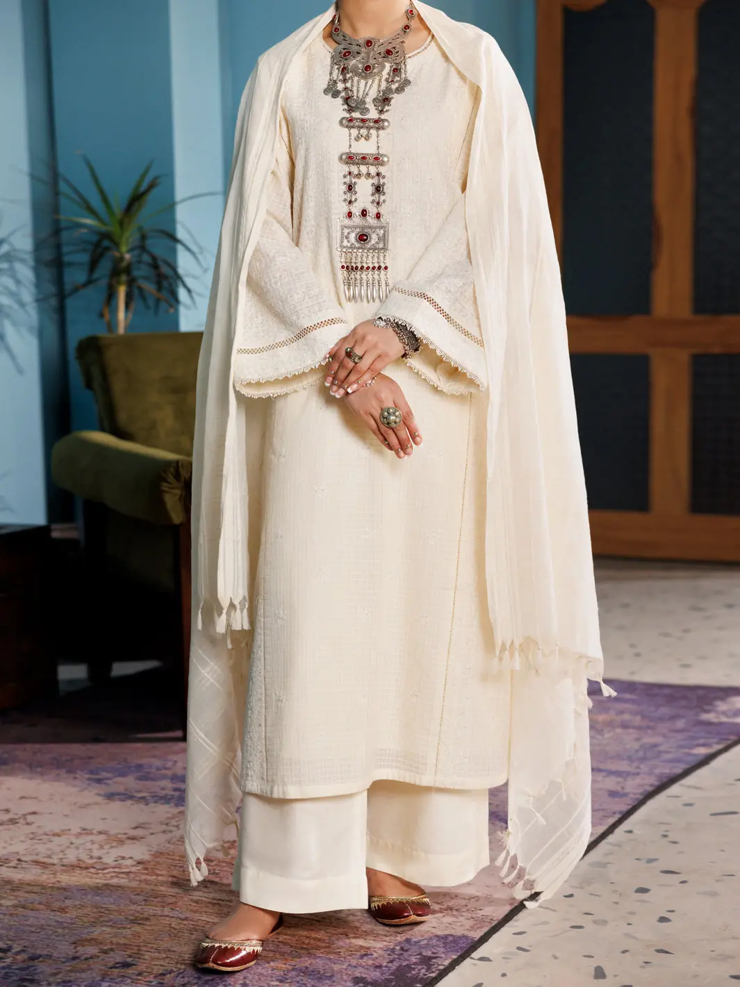 Off White Lino Kara 3Pc Stitched - Alp-3Ps-1925 1