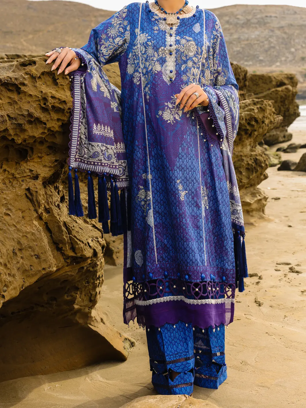 Blue Lawn 3Pc Unstitched - Alp-3Ps-2198 1