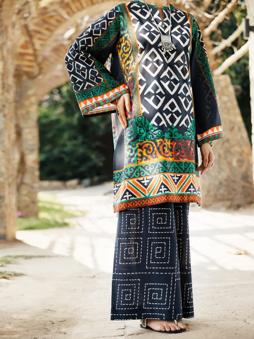 Black Cambric Kurti - Alp-Lk-2276 1