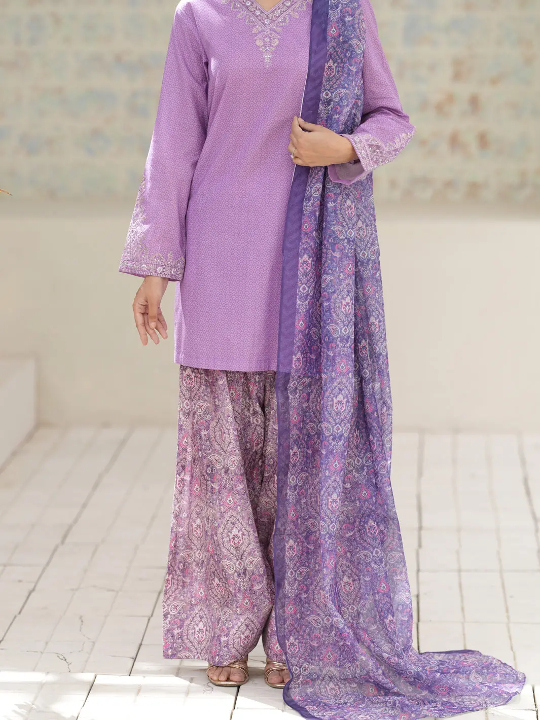 Light Purple Lawn 3Pc Stitched - Alp-3Ps-2305 1