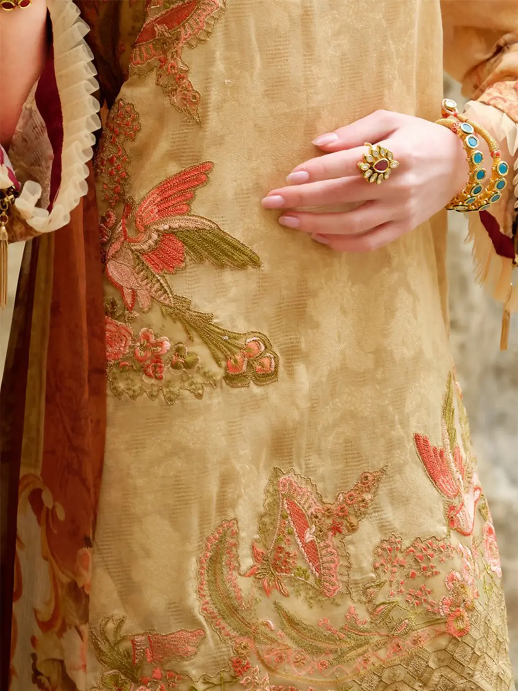 Natural Lawn 3Pc Stitched - Alp-682 3