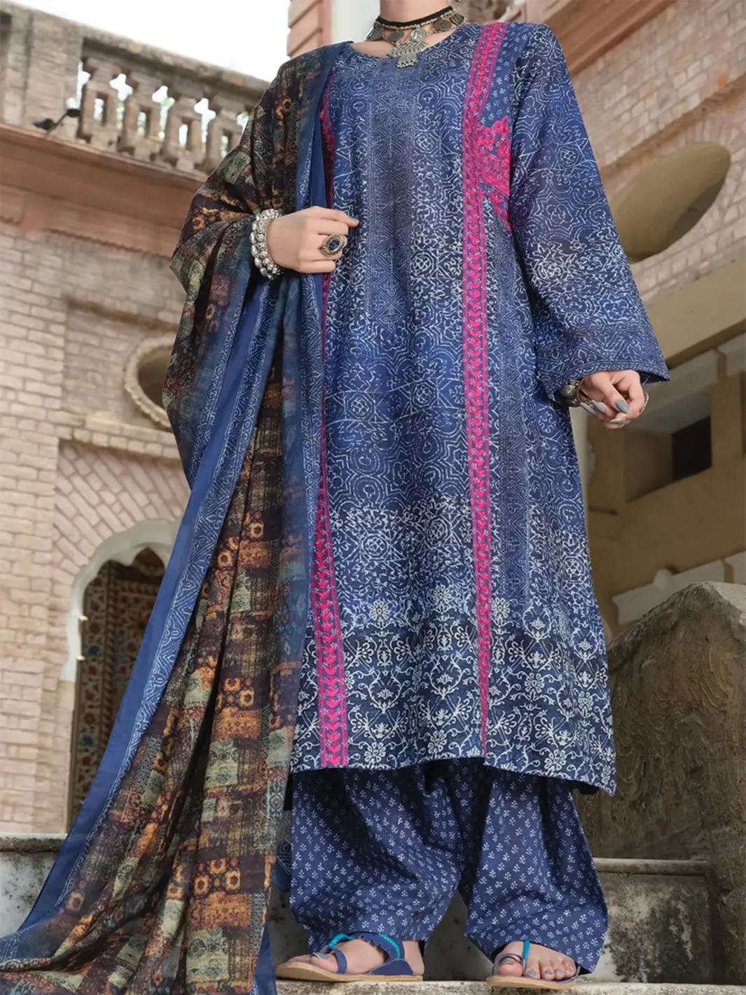 Navy Blue Lawn 3Pc Stitched - Alp-751 1