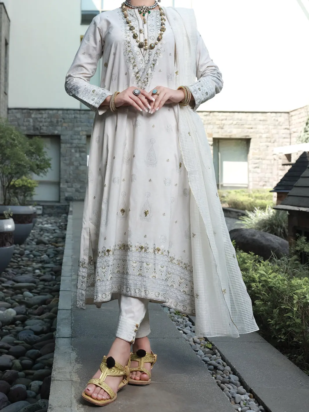 Off White Karandi 3Pc Stitched - Alp-3Ps-965/S 1