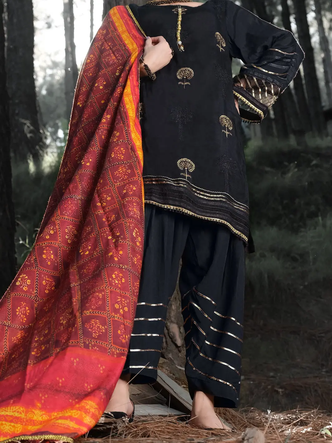 Black Silk 3Pc Stitched - Alp-3Ps-990 1