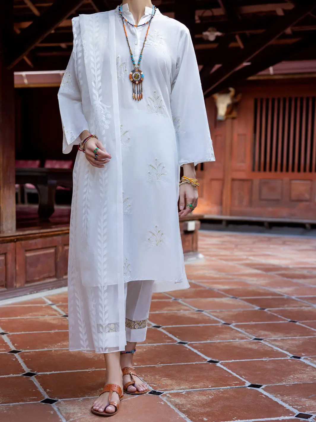 White Lawn Kurti - Alp-Lk-1835 1