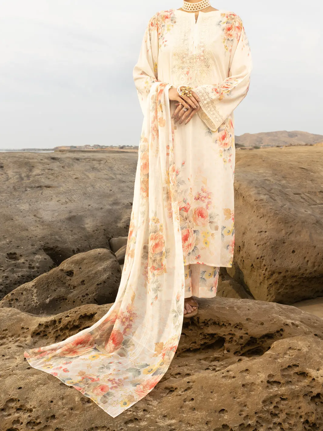 Cream Lawn 3Pc Unstitched - Alp-3Ps-2219 1