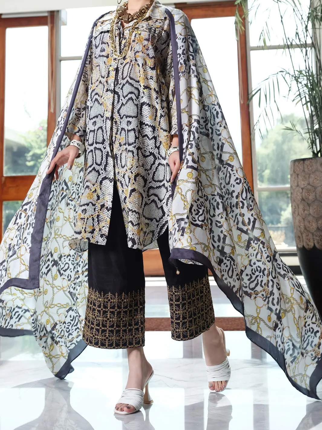 Black & Gold Viscose Silk 3Pc Unstitched - Awp-3Ps-265 1