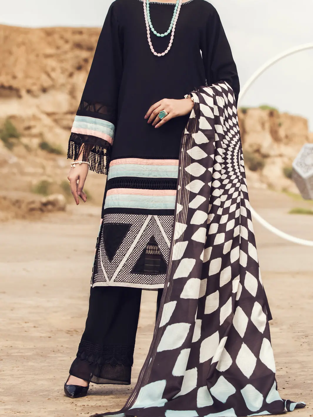 Black Karandi 3Pc Stitched - Awp-3Ps-356 1