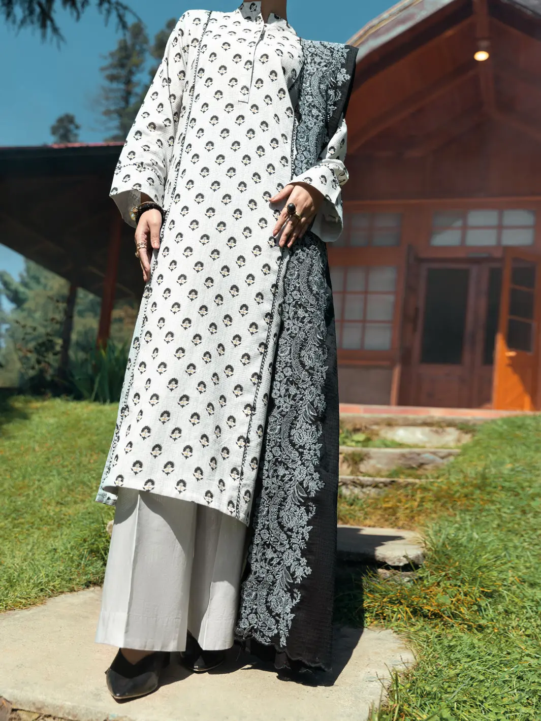 Grey 3Pc Stitched - Awp-3Ps-583 1