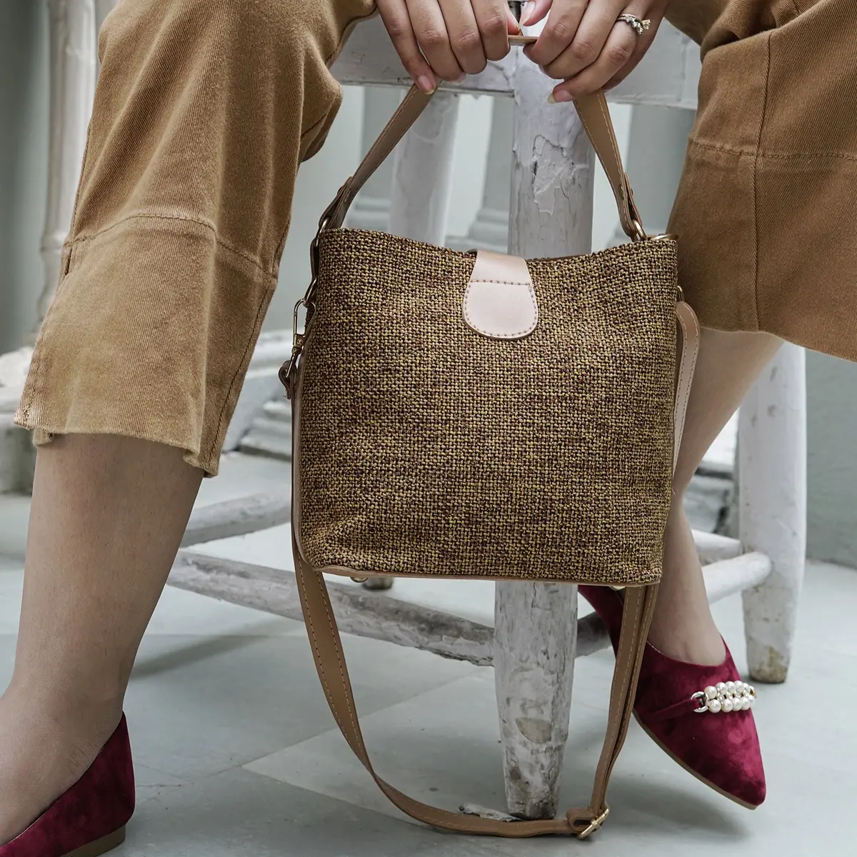 B-Ek-0300910-Casual Handbag 1