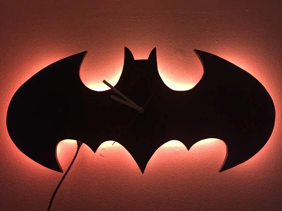 Bat-Man Clock With Rope Light 1