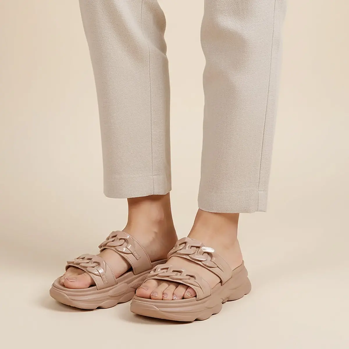 Women's Stylish Slippers 1