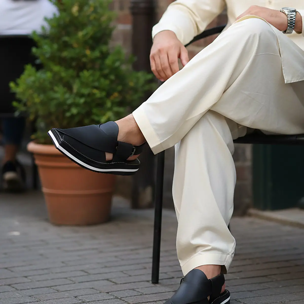 M-Kl-0450101-Peshawari Sandal 1