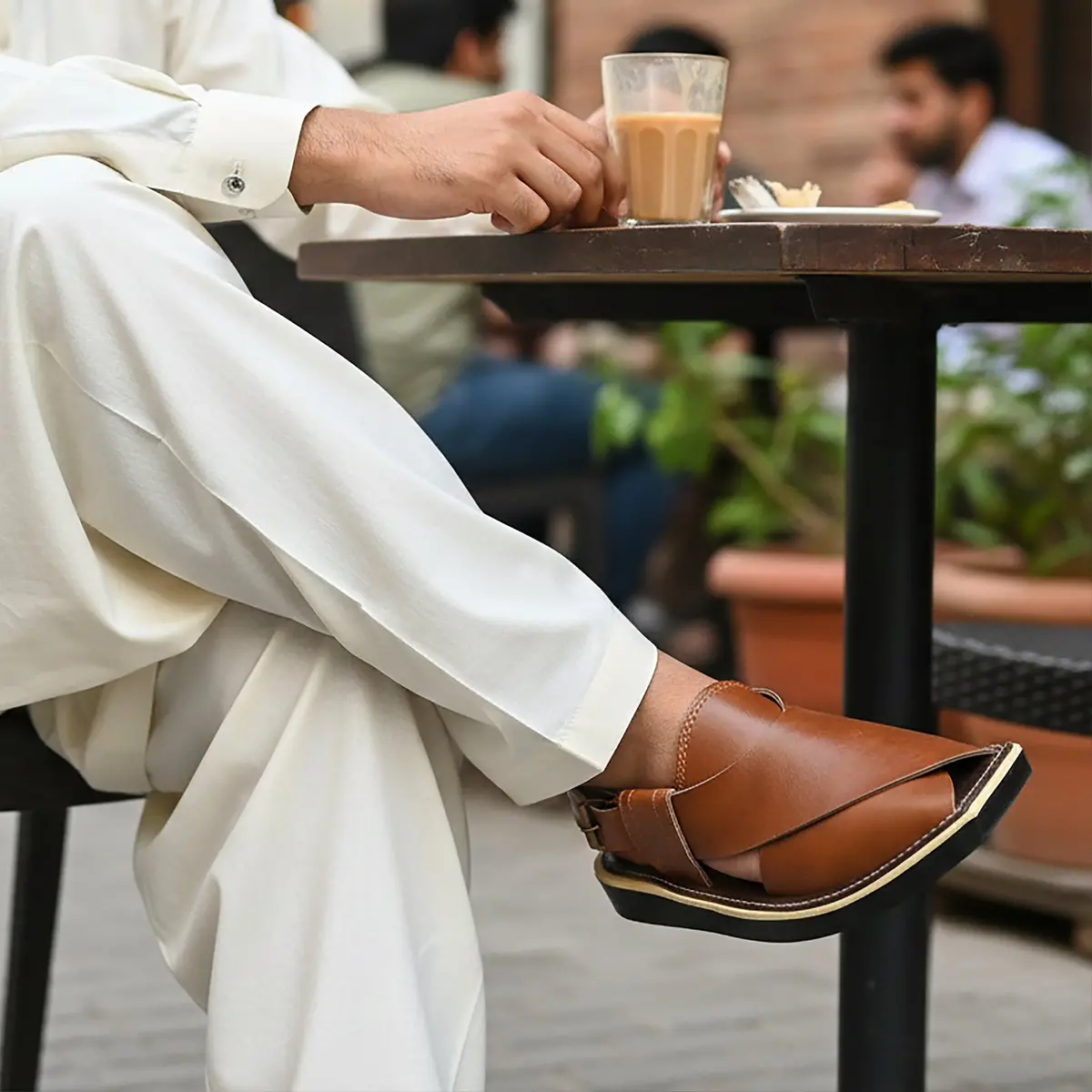 M-Kl-0450101-Peshawari Sandal 1
