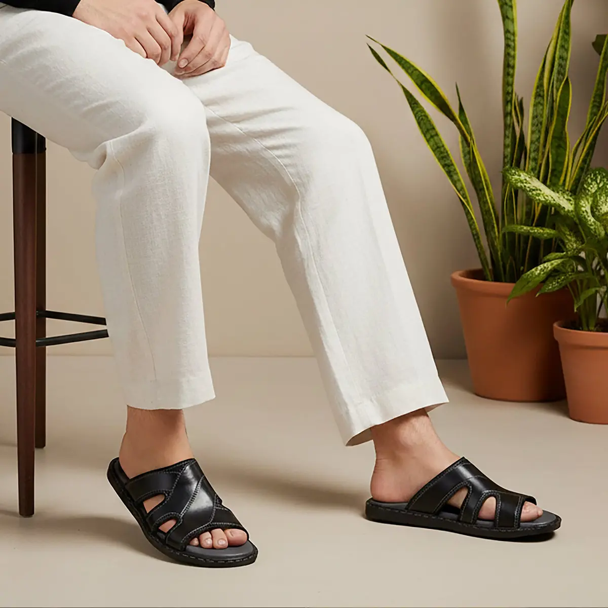 Men's Daily Wear Chappal 1