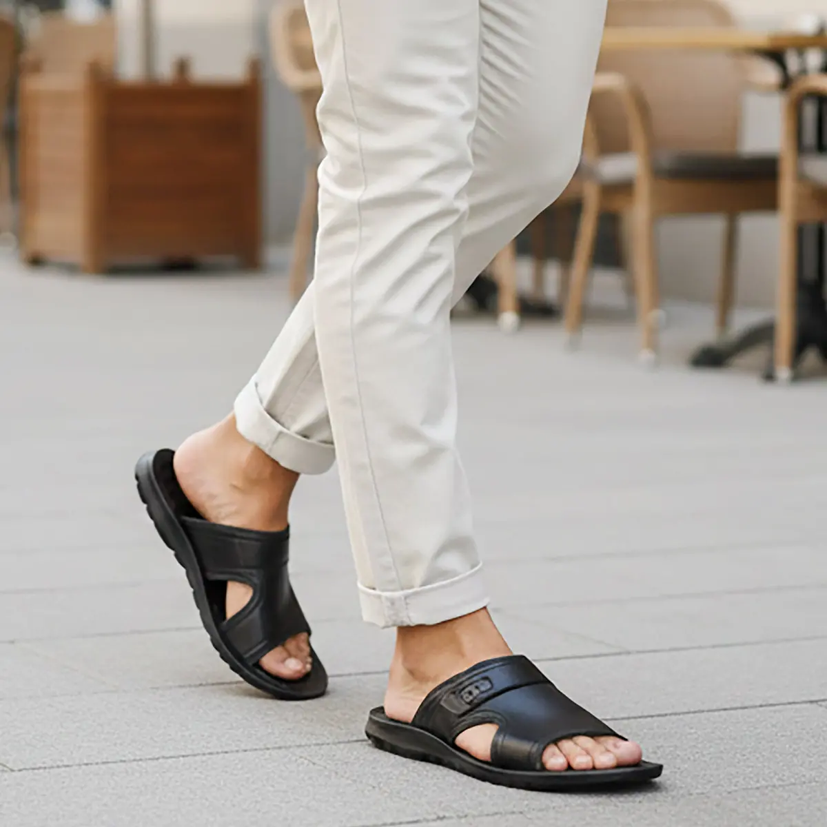 Men's All-Day Chappals 1