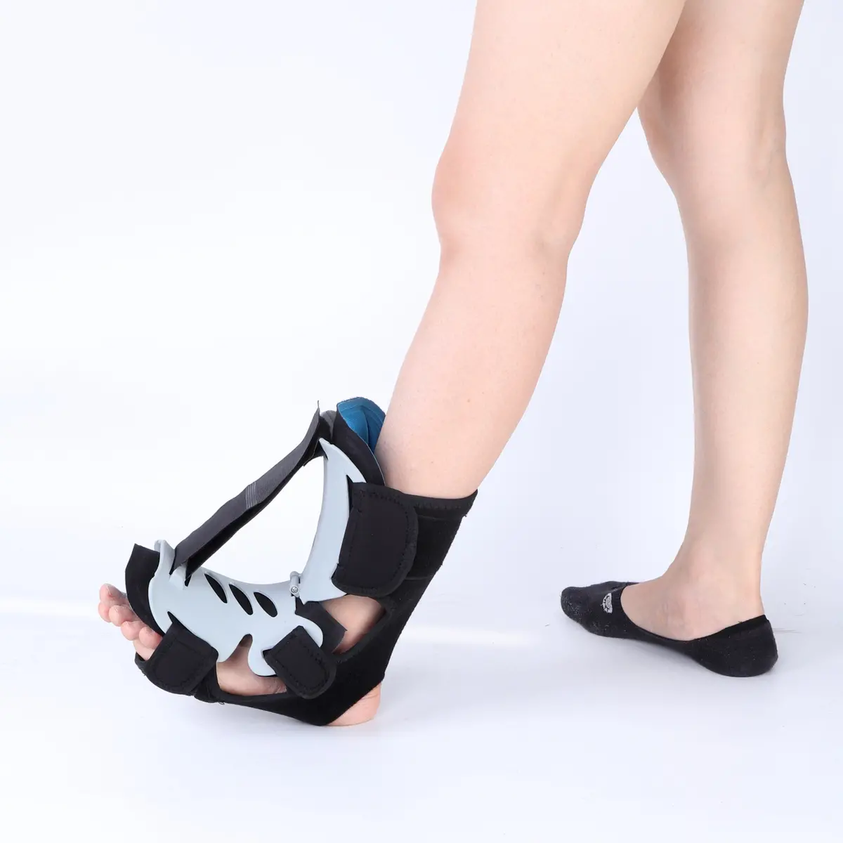 Adjustable Plantar Fasciitis Night Brace Splint 1
