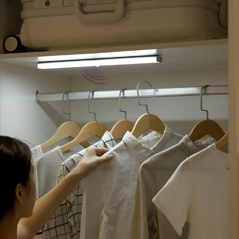 Battery Operated Led Closet Light Wireless Motion Sensor 1