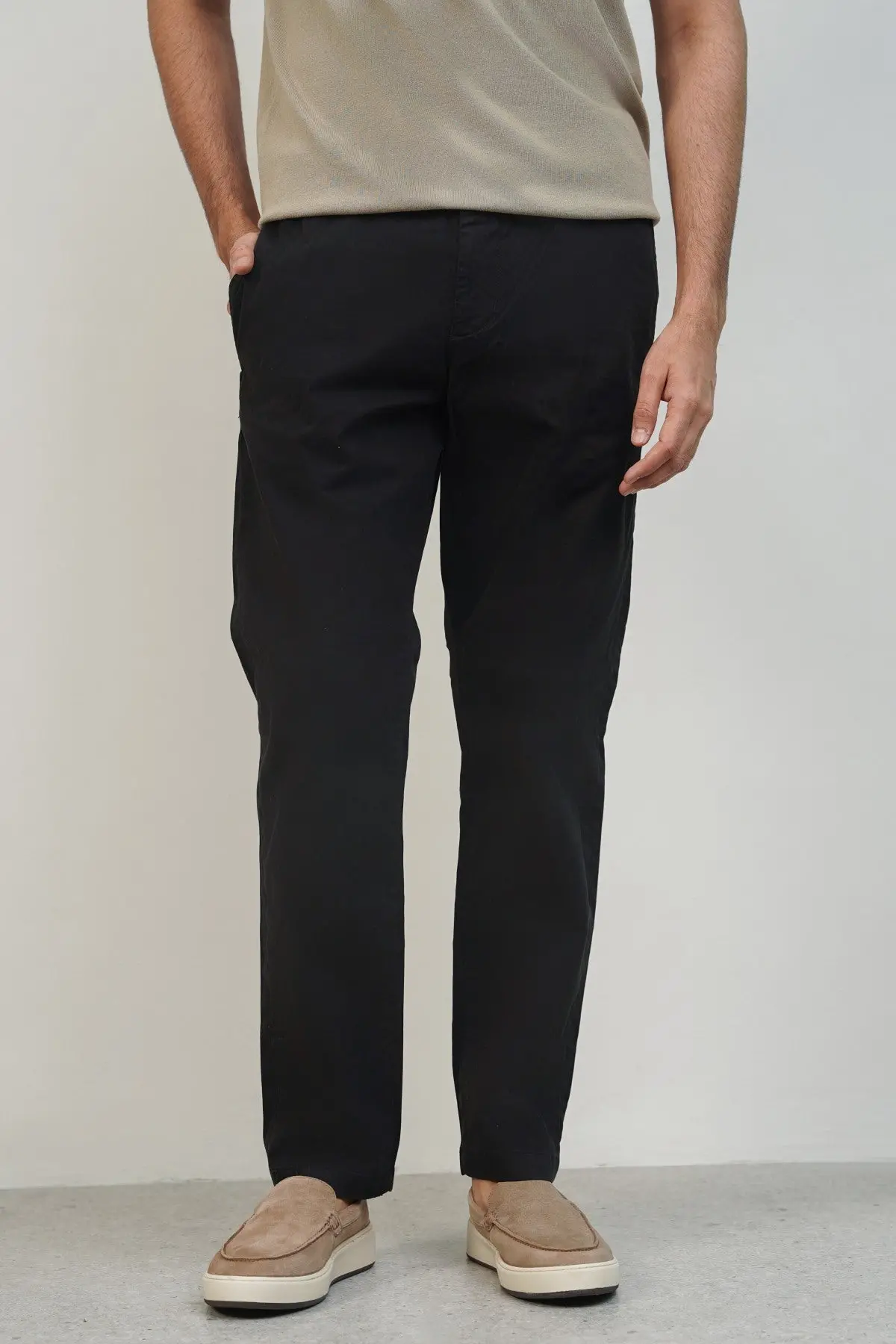 Slim Straight Pants 1