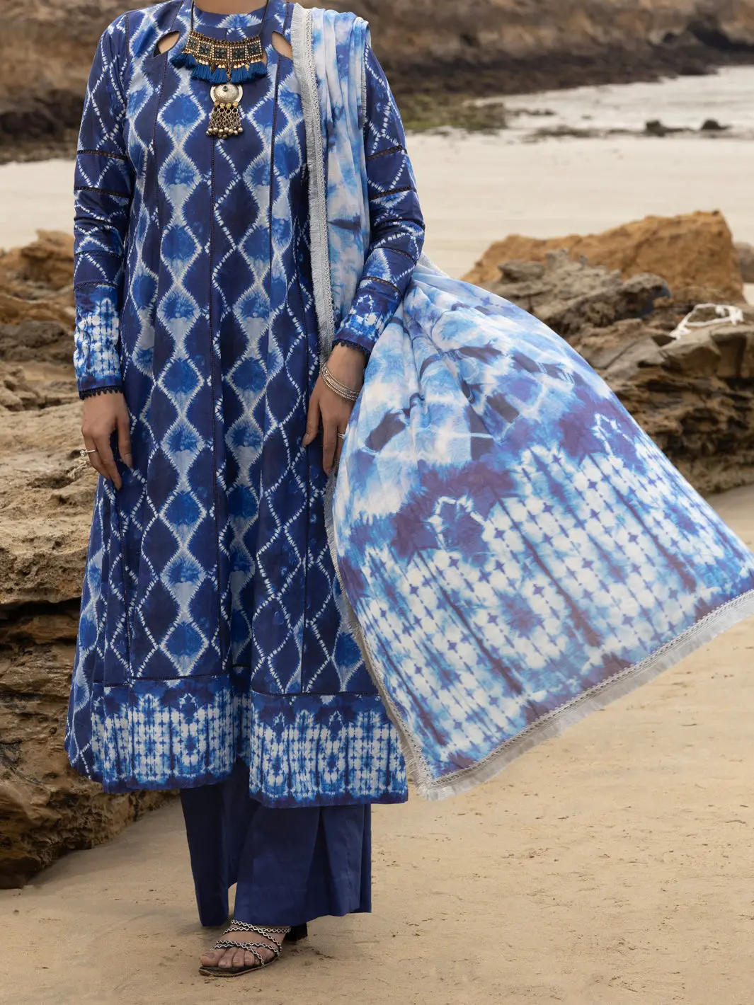 Blue Lawn 2Pc Unstitched - Alp-2Ps-Slkd-2252 1
