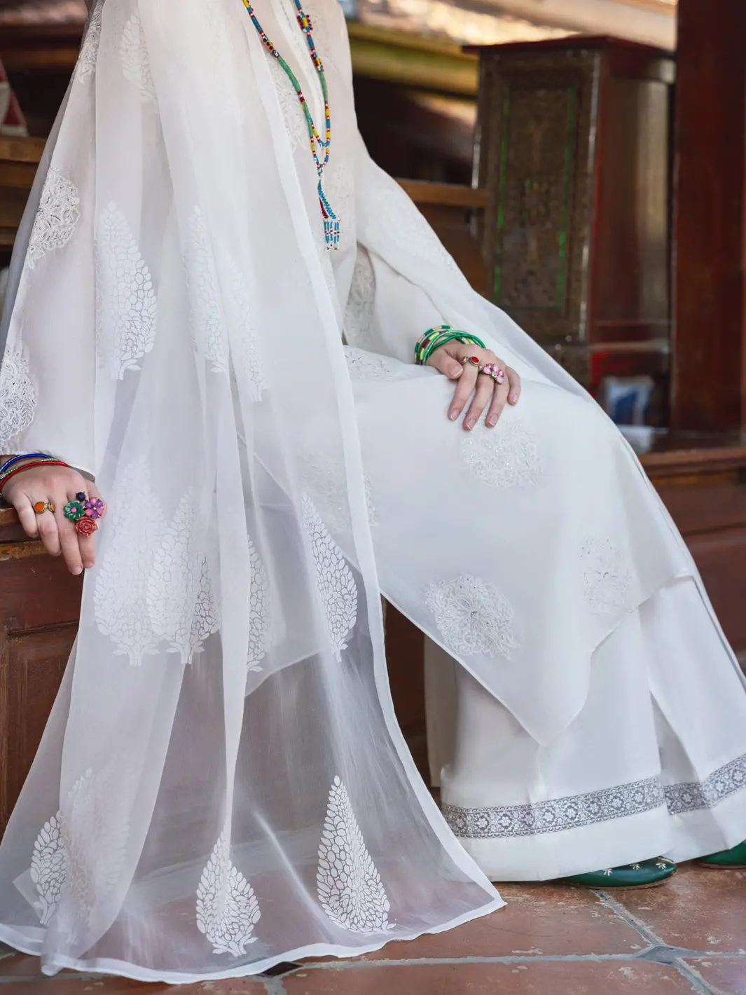Off White Tissue Net Women Stole - Alp-St-1835 1